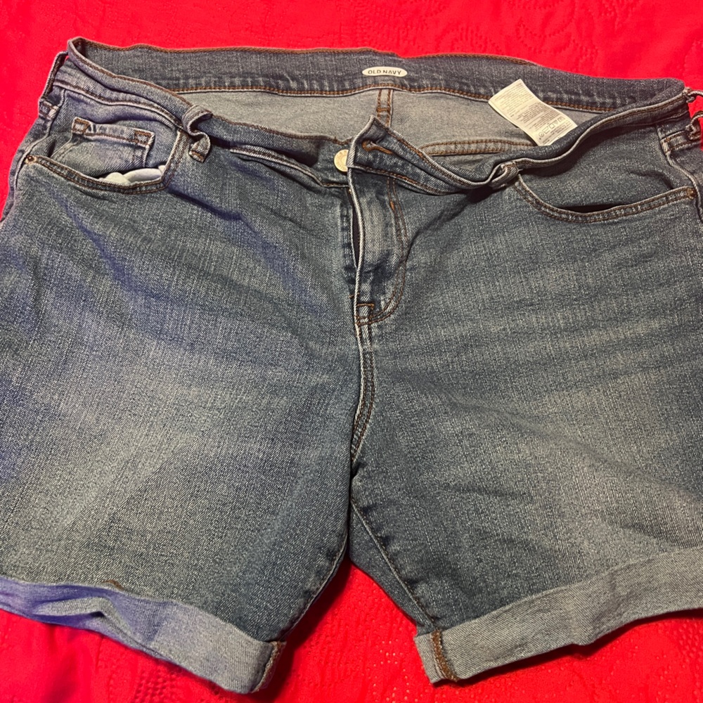 Women’s old navy shorts